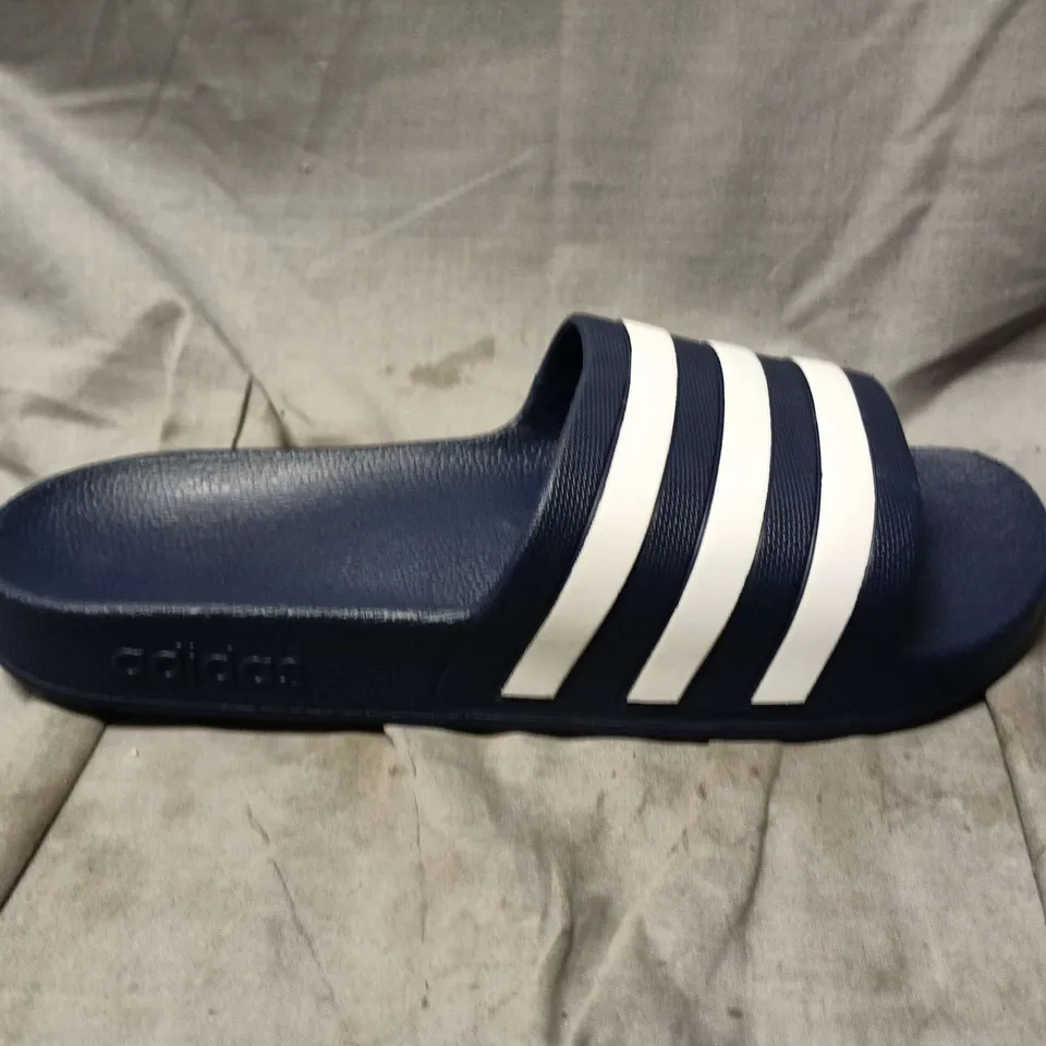 UNBOXED PAIR OF ADIDAS SLIDES IN NAVY - UK 9