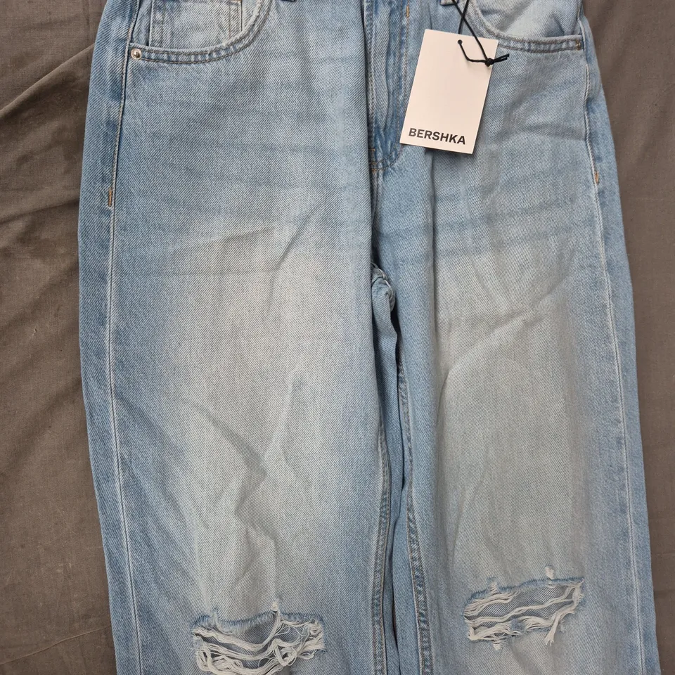 BERSHKA 90S WIDE RIPPED JEANS IN BLUE SIZE UK 10