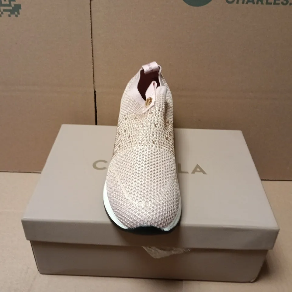 BOXED PAIR OF CARVELA PALE PINK FABRIC SNEAKERS - SIZE 39