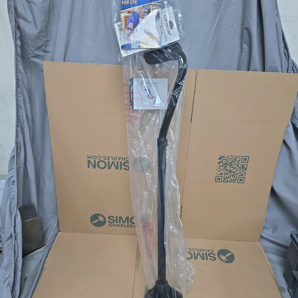 STRONG ARM COMFORT CANE IN BLACK