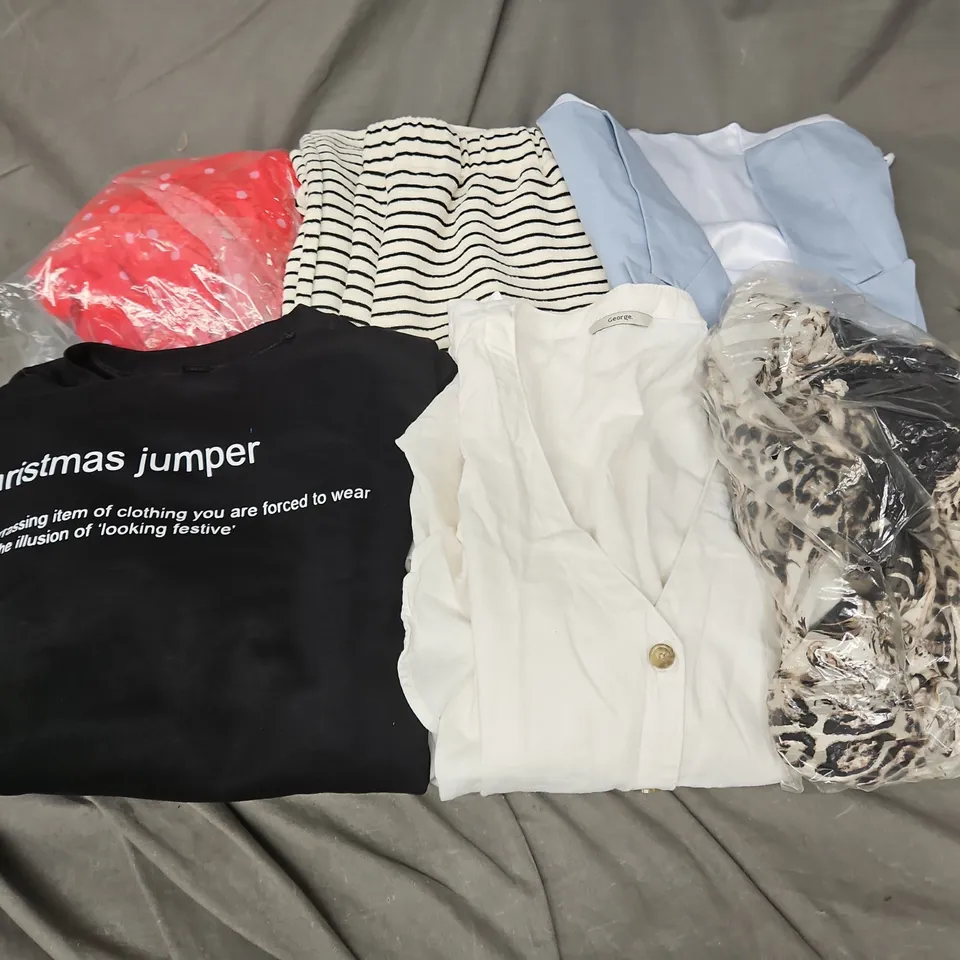 BOX OF APPROXIMATELY 20 ASSORTED CLOTHING ITEMS TO INCLUDE TOPS, DRESSES, WAISTCOAT, JUMPER, ETC