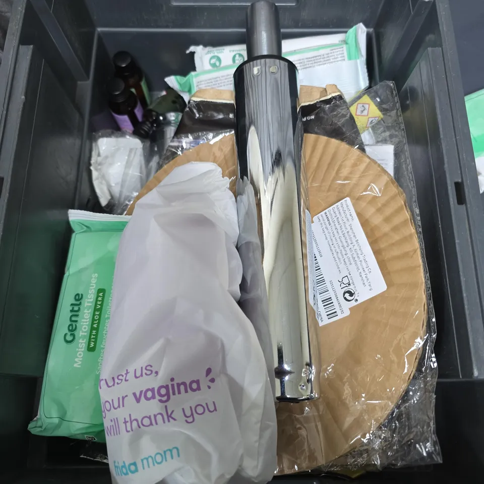 APPROXIMATELY 10 ASSORTED HOUSEHOLD ITEMS TO INCLUDE MILK FROTHER, ANAL DOUCHE & TOILET TISSUE WIPES ETC