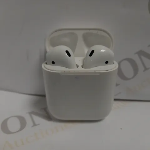 APPLE AIRPODS A1602