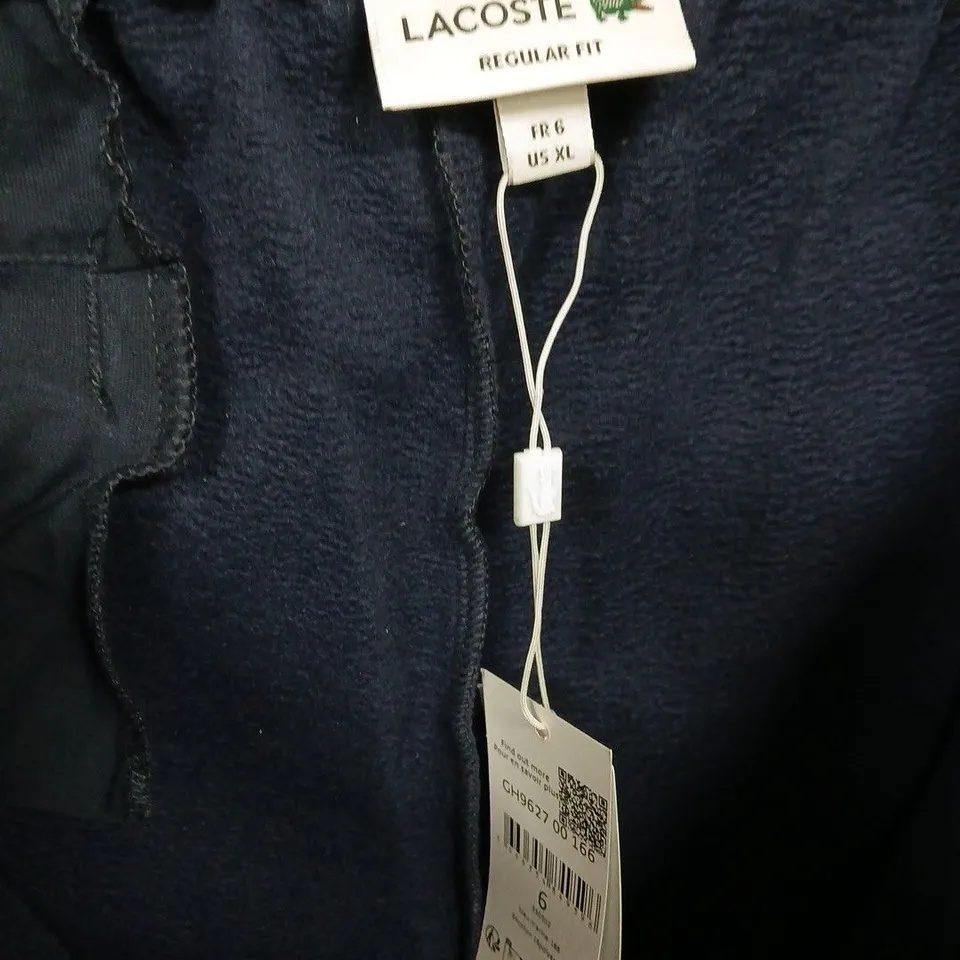 LACOSTE REGULAR FIT NAVY SHORTS
