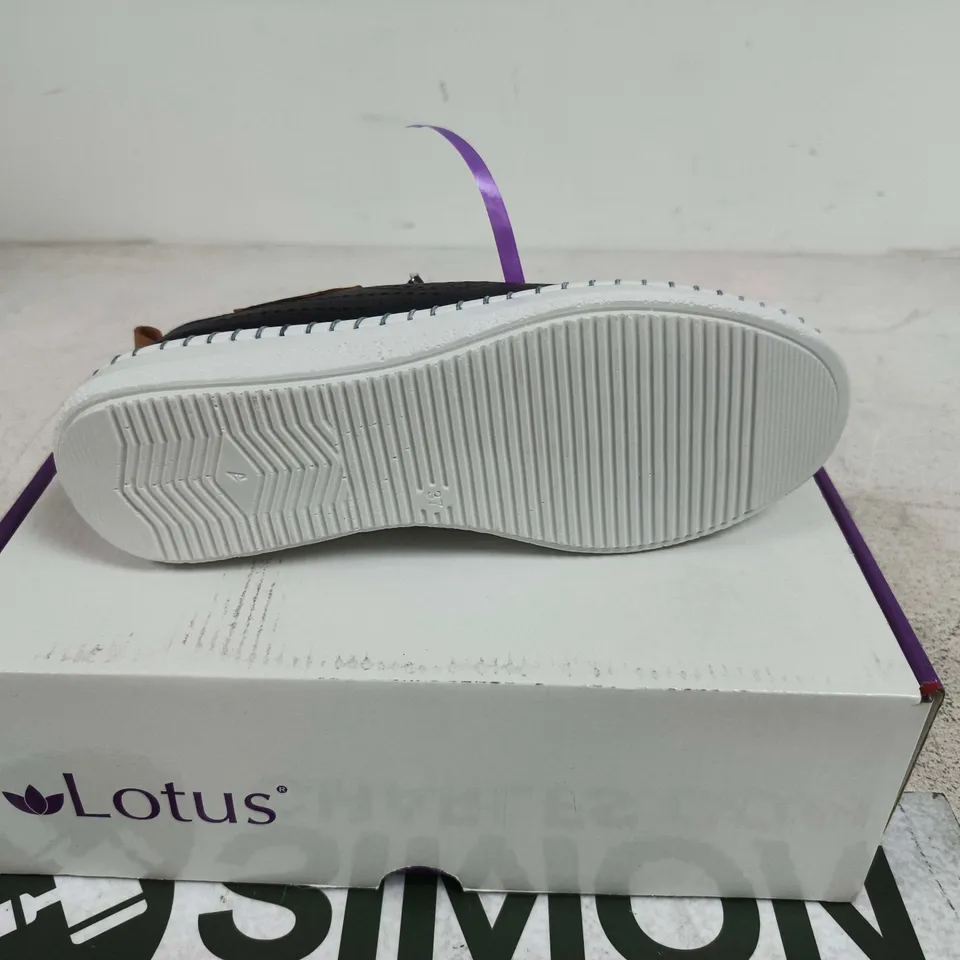 LOTUS TASIA NAVY LEATHER SIZE 37 BOXED