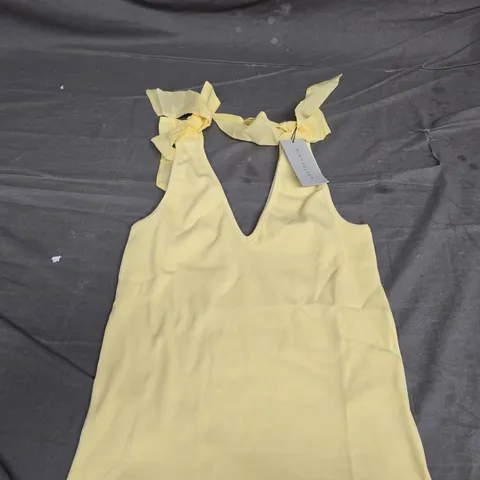 MINT VELVET YELLOW BOW DETAIL VEST SIZE M