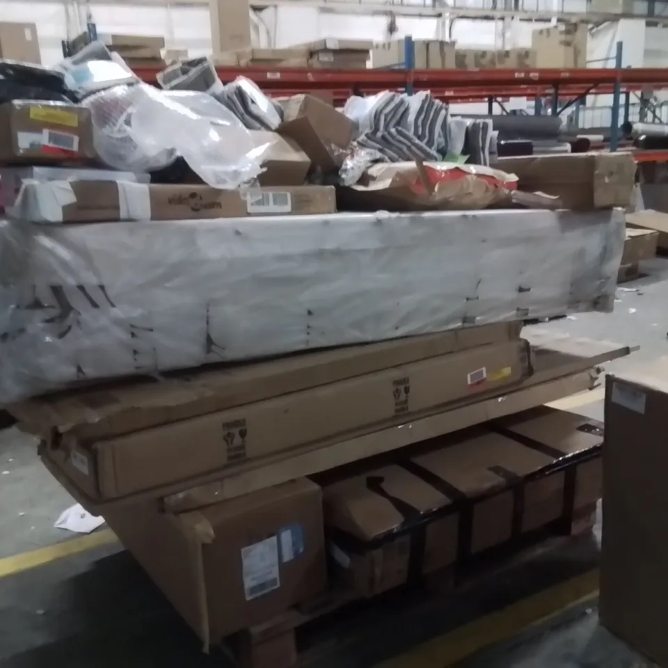 PALLET OF ASSORTED HOUSEHOLD GOODS AND PRODUCTS TO INCLUDE;GAMING CHAIR,BEDFRAME SINGLE,CHRISTMAS TREE,BAMBOO RAIL