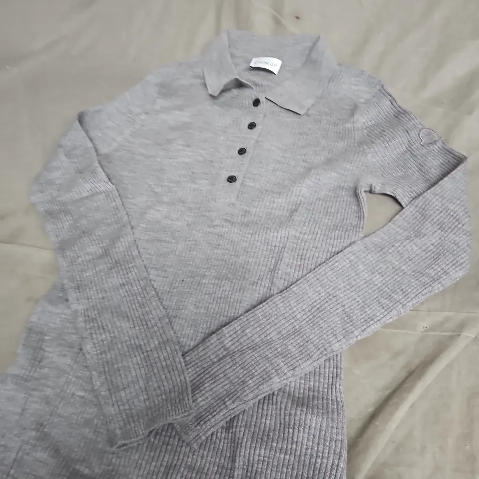 MONCLER GREY RIBBED KNIT POLO TOP - SIZE UNSPECIFIED