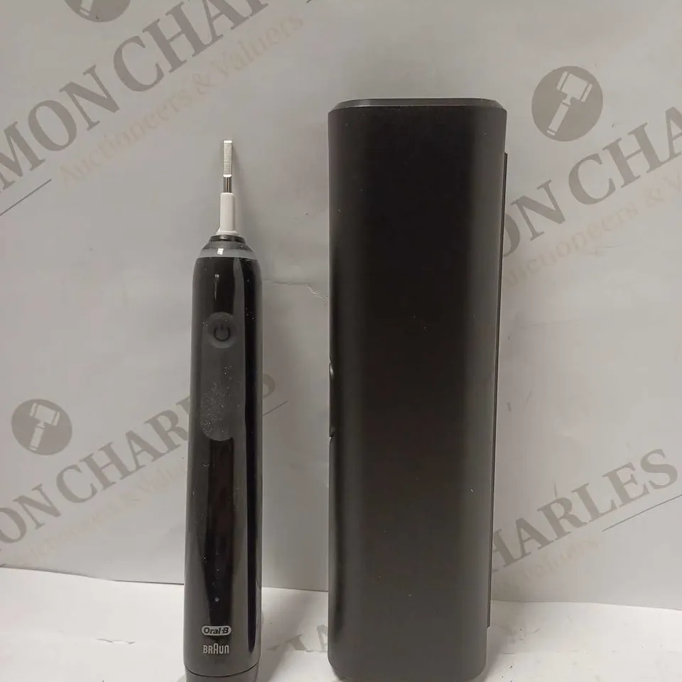 ORAL B PRO 3 BLACK EDITION