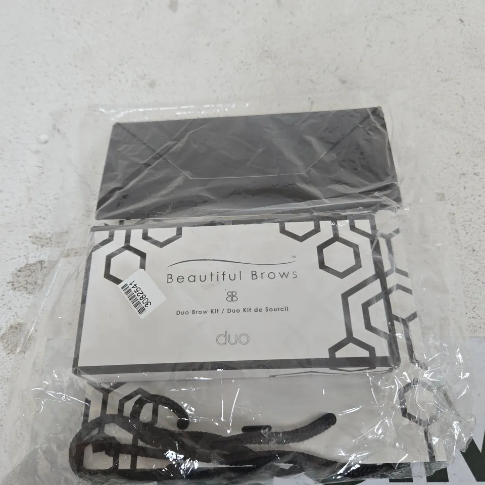 BEAUTIFUL BROWS DUO BROW KIT