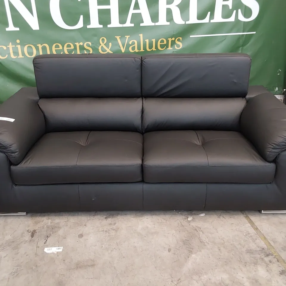 DESIGNER ITALIAN STYLE THREE SEATER SOFA BLACK LEATHER  WITH ADJUSTABLE HEADRESTS 