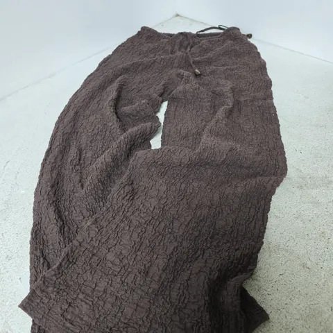 RIVER ISLAND BROWN CRINKLE FLEECE TROUSERS β UK 8 (MADE IN MOROCCO)