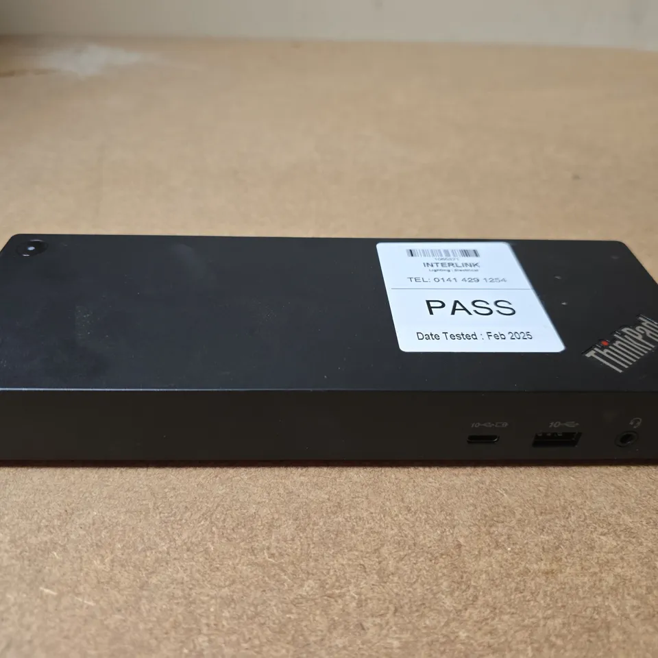 LENOVO THINKPAD UNIVERSAL THUNDERBOLT 4 DOCK 