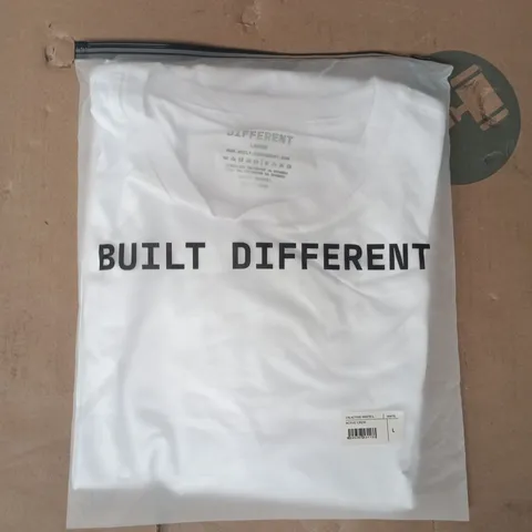 BAGGED BUILT DIFFERENT ACTIVE CREW T-SHIRT IN WHITE SIZE LARGE