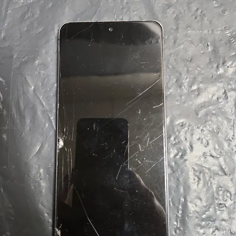 SAMSUNG GALAXY SMARTPHONE – GRAY - SM-G990B/DS
