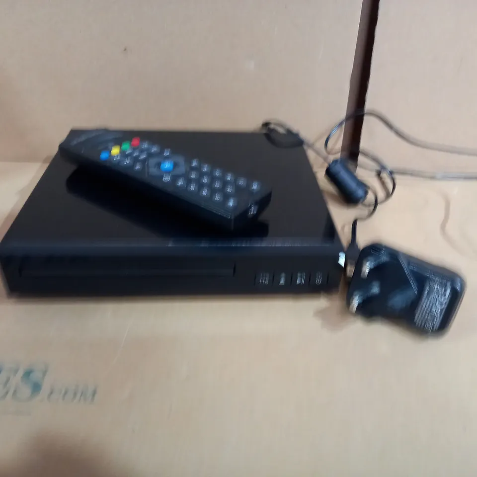 ONN HDMI DVD PLAYER WITH REMOTE