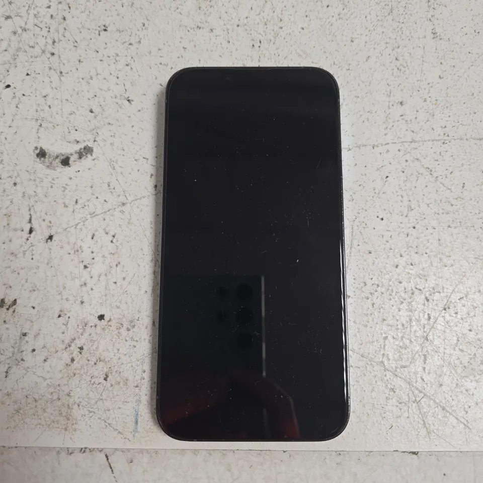 APPLE IPHONE WITH TRIPLE-CAMERA REAR – BLUE/GRAPHITE (PRO-SERIES) - MODEL UNKNOWN