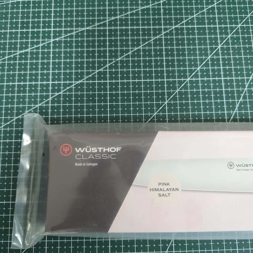 WÜSTHOF CLASSIC KITCHEN KNIFE – MADE IN SOLINGEN, IN PACKAGING