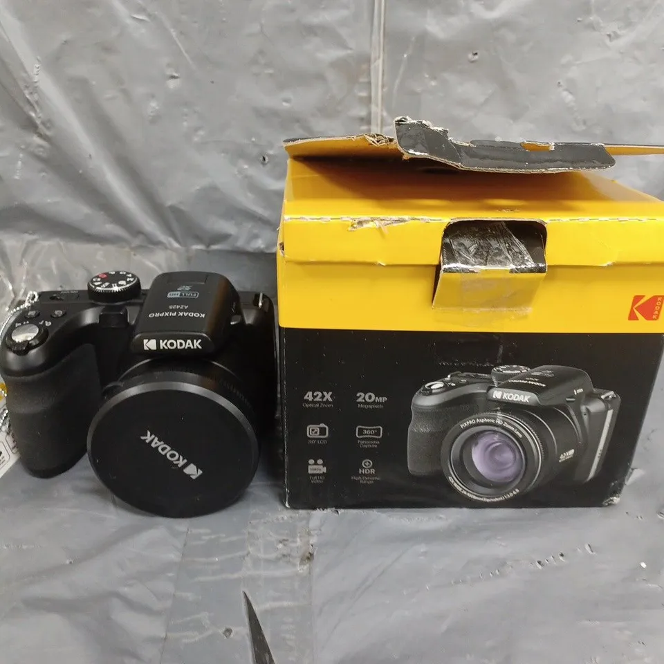 KODAK PIXPRO AZ425 DIGITAL CAMERA RRP £215.99