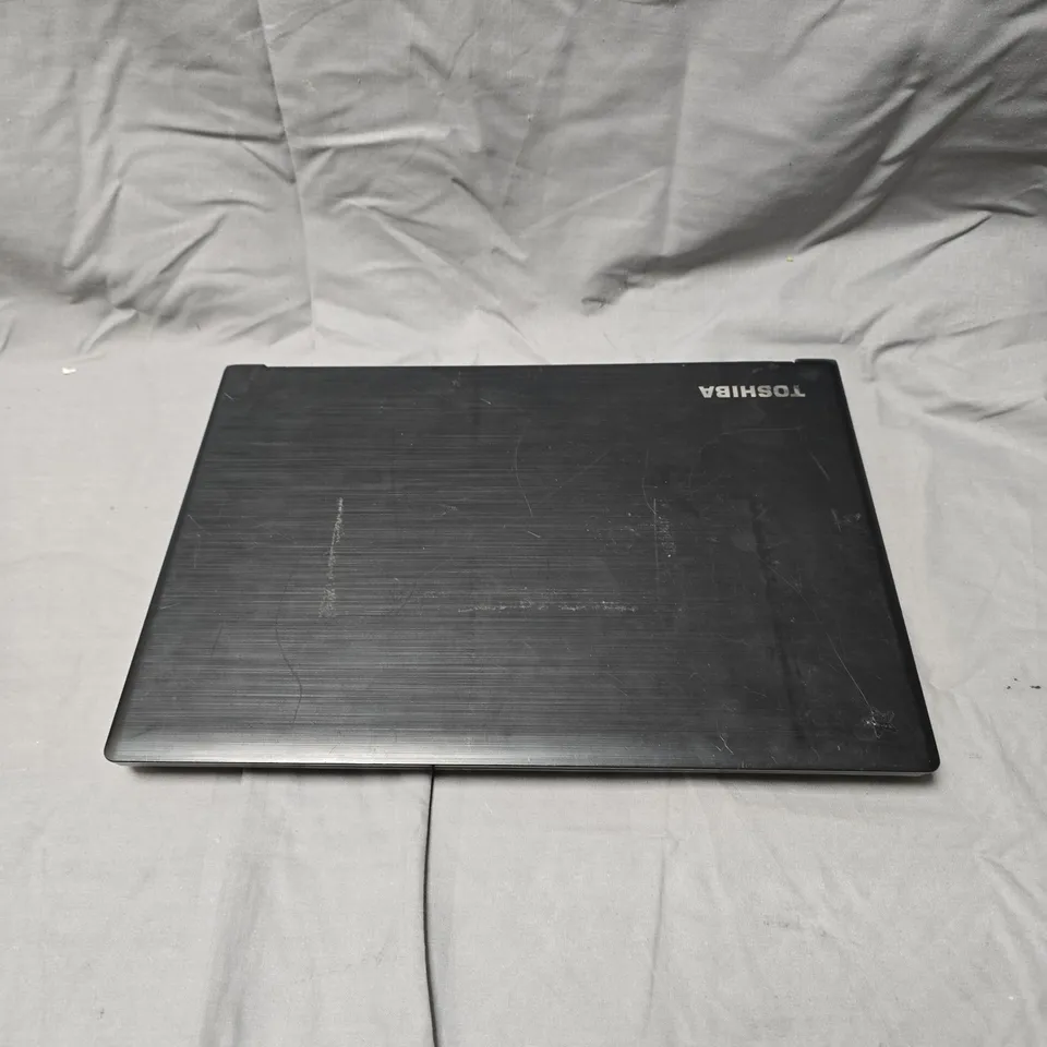 TOSHIBA SATELLITE PRO R40-C LAPTOP 