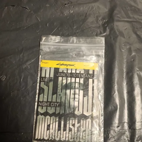 BOX OF ASSORTED HOUSHOLD GOODS INCLUDING: CYBERPUNK POSTCARDS, DISPOSABLE MASKS AND HOME WIFI MESH SYSTEM