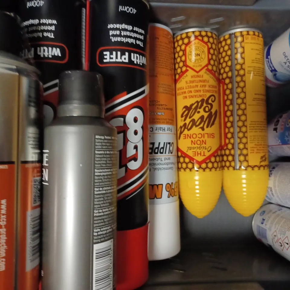 APPROXIMATELY 15 ASSORTED AEROSOL PRODUCTS TO INCLUDE TRESEMMÉ HAIRSPRAY, DOVE ADVANCED CARE, WOOD SILK, ETC - COLLECTION ONLY