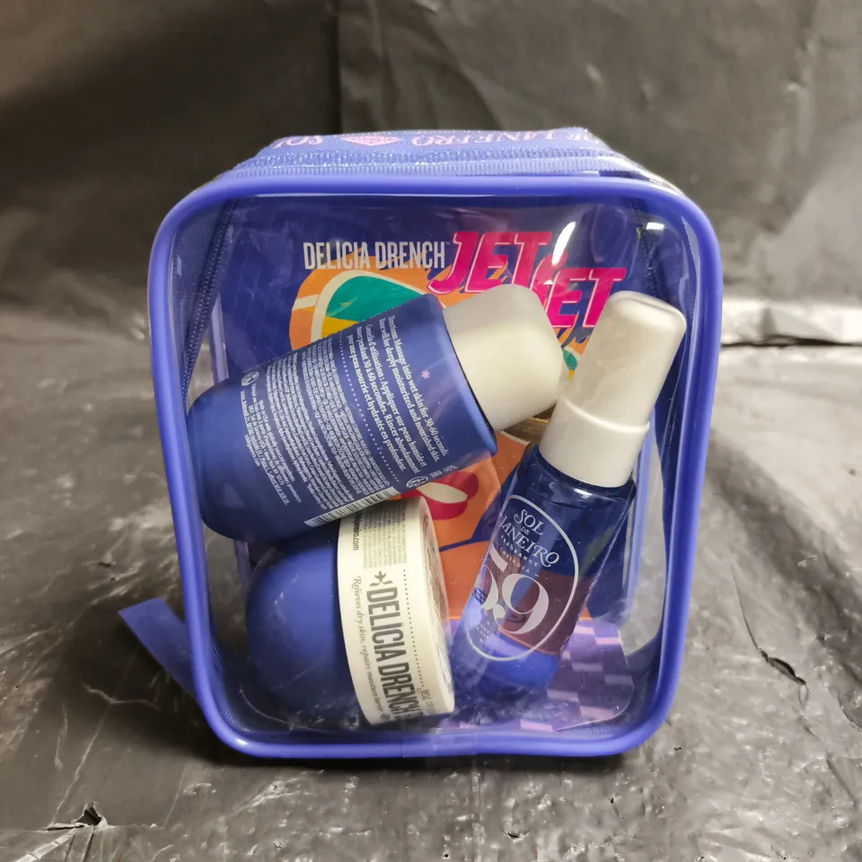 SOL DE JANEIRO DELÍCIA DRENCH JET SET TRAVEL KIT – 3-PIECE, BLUE ZIP BAG