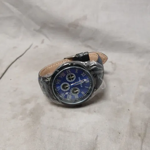 GLOBENFELD CHRONOGRAPH WATCH โ BLUE DIAL, LEATHER STRAP, BOXED