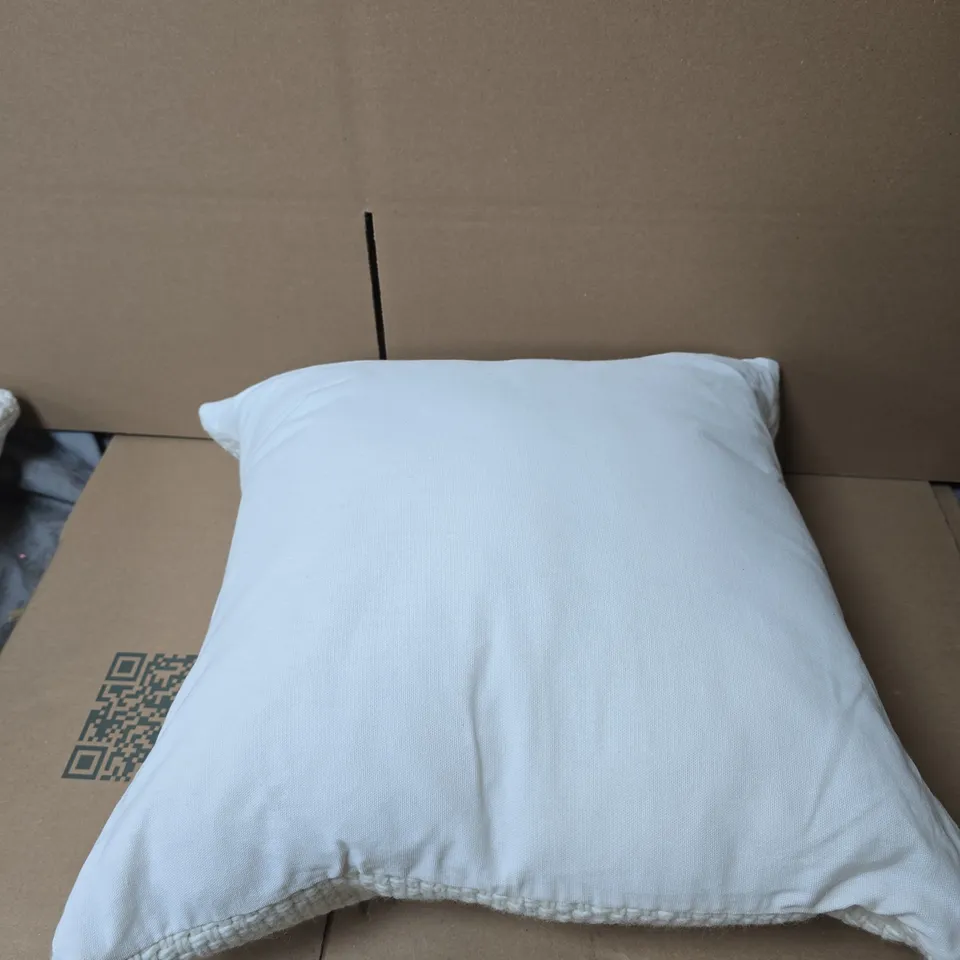 M & S BASKET WEAVE CUSHION TAGGED