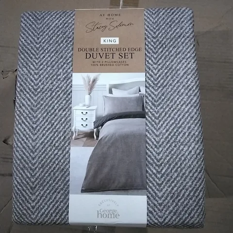 STACEY SOLOMON DOUBLE STITCHED EDGE DUVET SET - KING