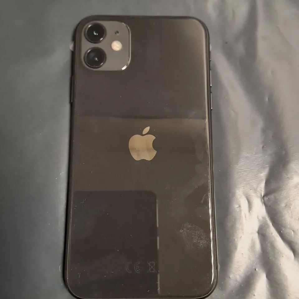 UNBOXED APPLE 11 128GB IN BLACK 