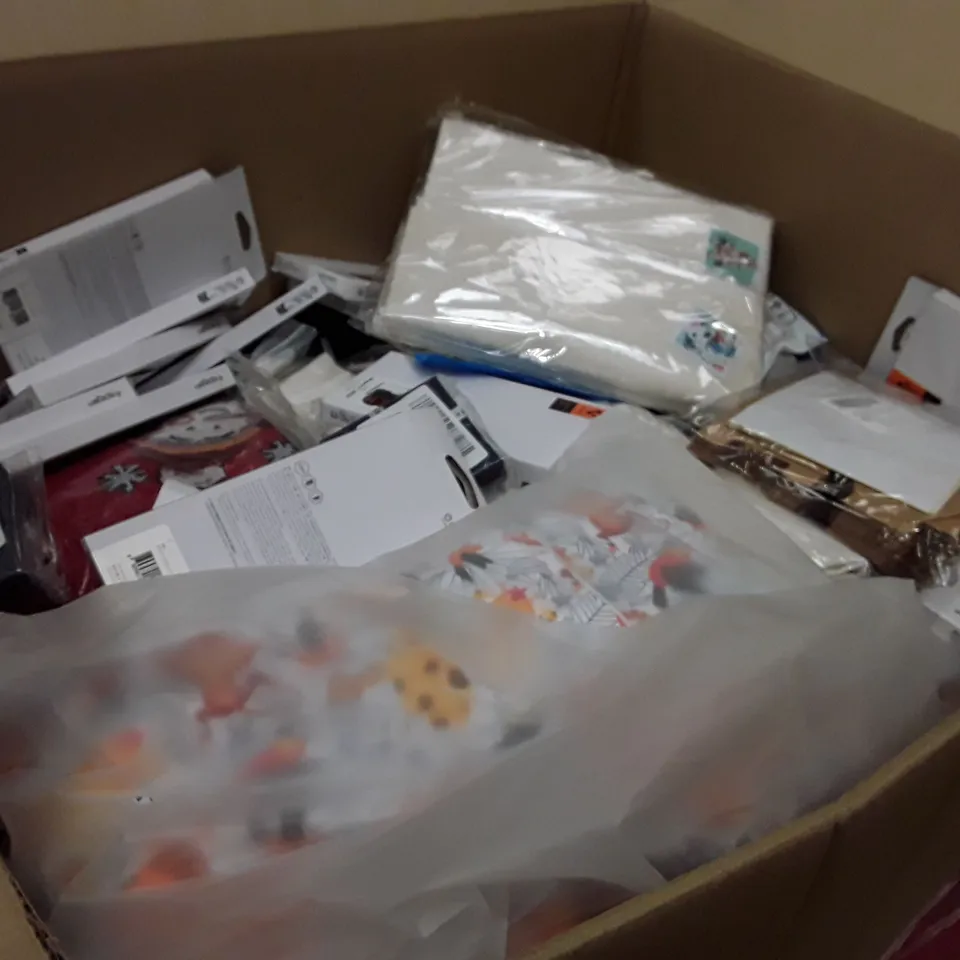 PALLET OF 6 BOXES CONTAINING ASSORTED PRODUCTS INCLUDING HORRID HENRY BOOK, SPEAKER CABLE, MICROFIBER CLOTHES, COOKIE CUTTERS, ELLA FITZGERALD CD, SILICONE PET GLOVE