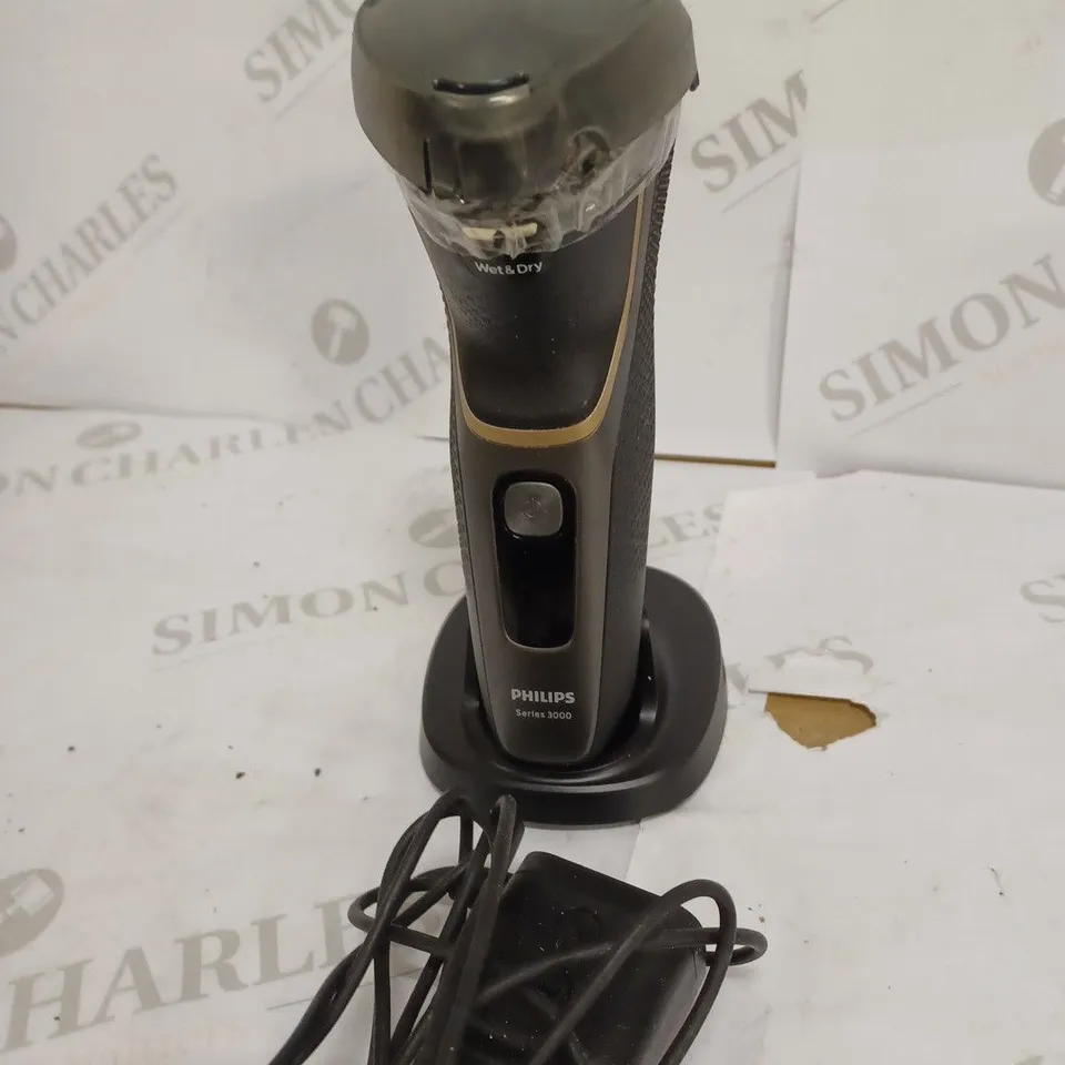 PHILLIPS CLEAN SHAVE MORE COMFORT 