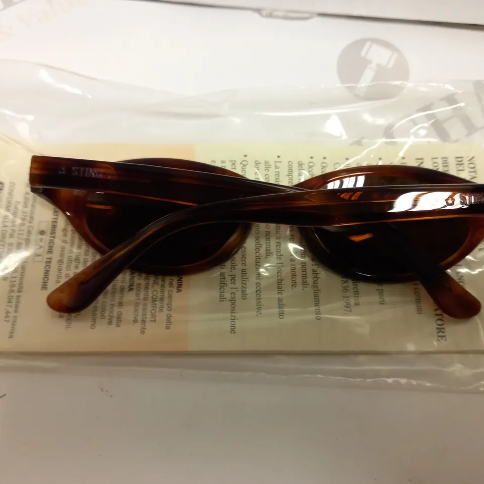 APPROXIMATELY 10 DIERRE STING SUNGLASSES