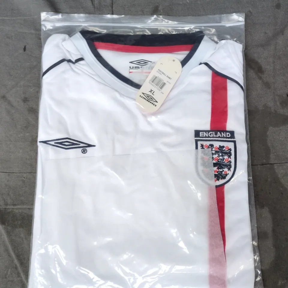 BAGGED UMBRO ENGLAND FOOTBALL JERSEY SIZE XL