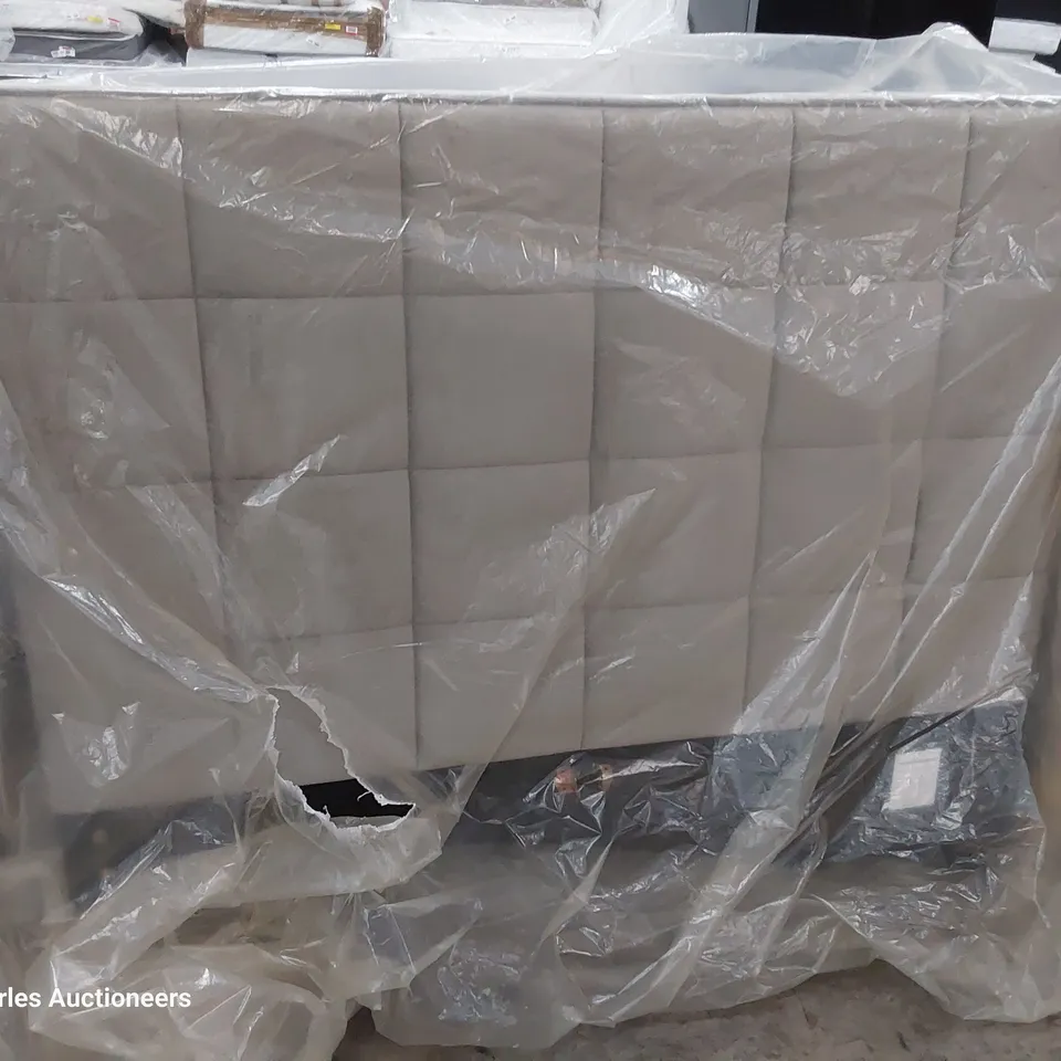 BAGGED 4'6" DOUBLE HEADBOARD GREY PLUSH FABRIC ( MISSING WING SIDE PIECES)