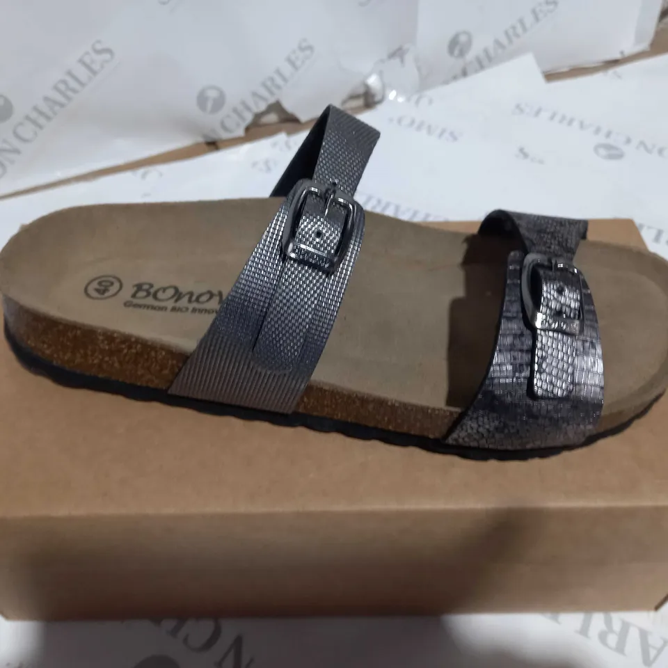 BOXED BONOVA SANDALS - 40