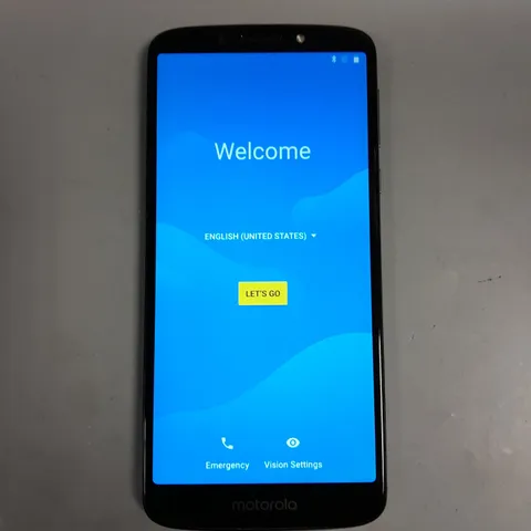 MOTOROLA MOTO E5 SMARTPHONE