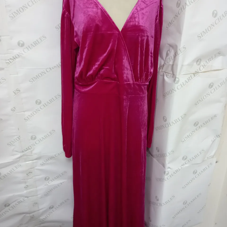 POUR MOI CHARLOTTE TIE BACK STRETCH VELVET DRESS IN MAGENTA SIZE 16