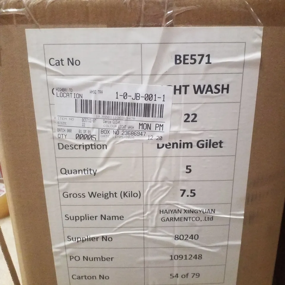 BOX CONTAINING APPROXIMATELY 5 BRAND NEW SIMPLY BE BLUE REGULAR SLEEVELESS DENIM GILETS - SIZE 22