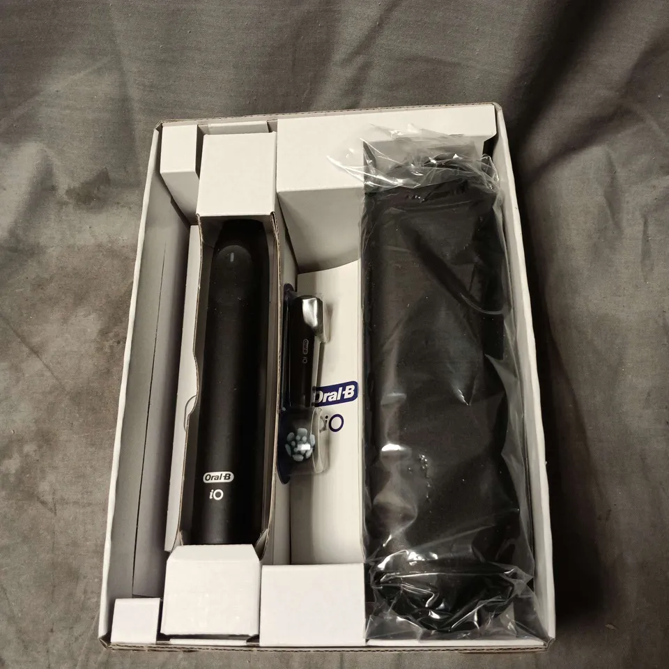 ORAL-B IO SERIES 2 ELECTRIC TOOTHBRUSH – BLACK, BOXED WITH SPARE HEAD