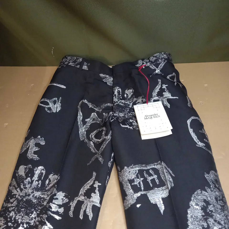 ALEXANDER MCQUEEN ALEX DRAWING PRINT PANTS SIZE M