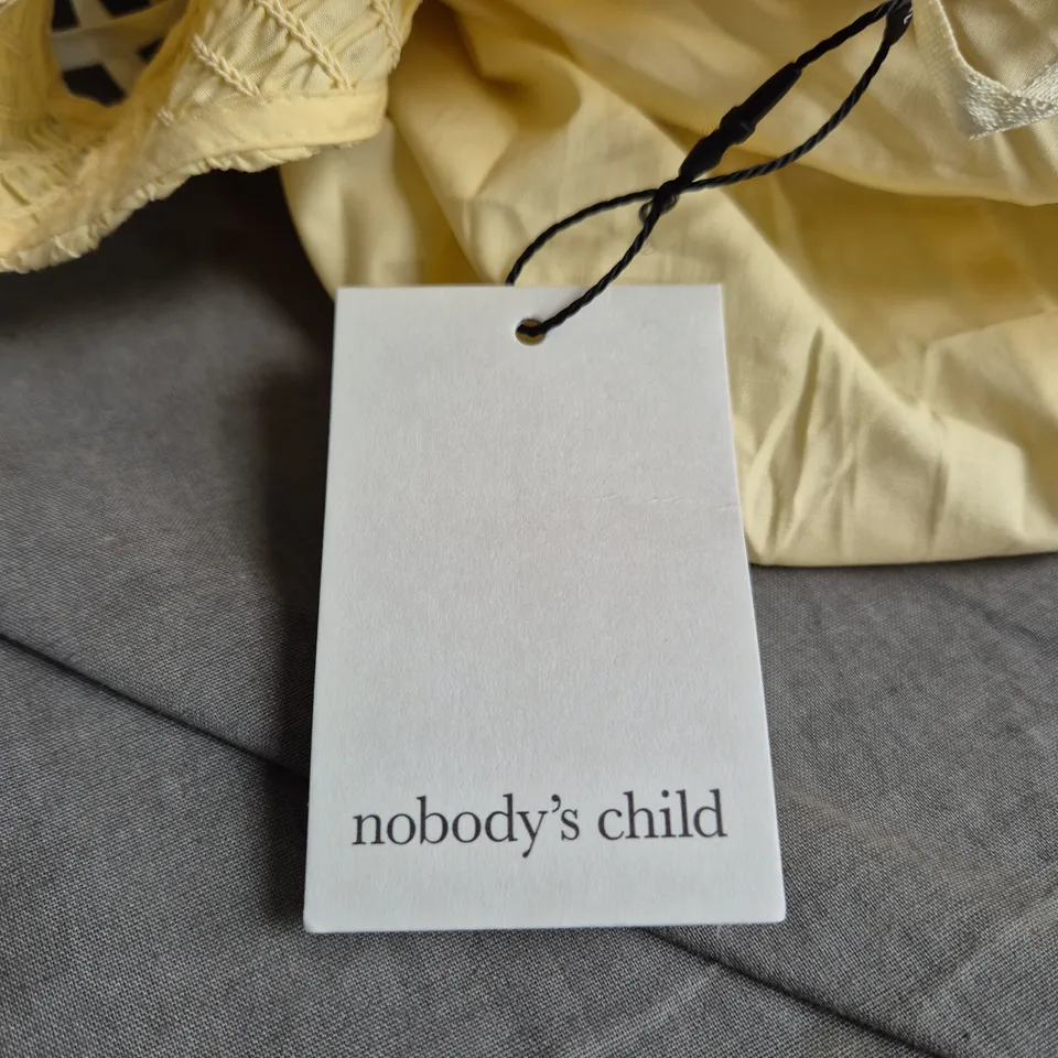 NOBODY'S CHILD GEORGIA MIDAXI DRESS PLAIN – UK 6 – LEMON