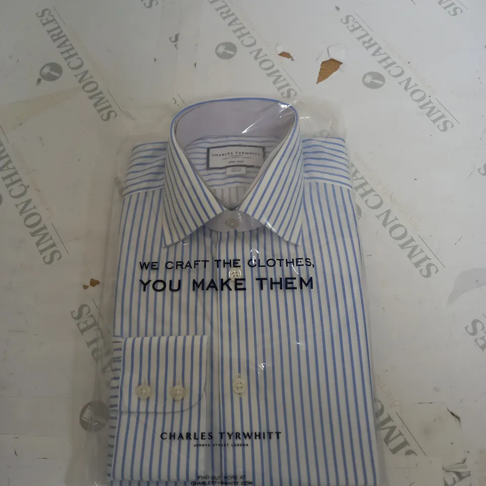 BAGGED CHARLES TYRWHITT PIN STRIPE SHIRT SIZE UNSPECIFIED