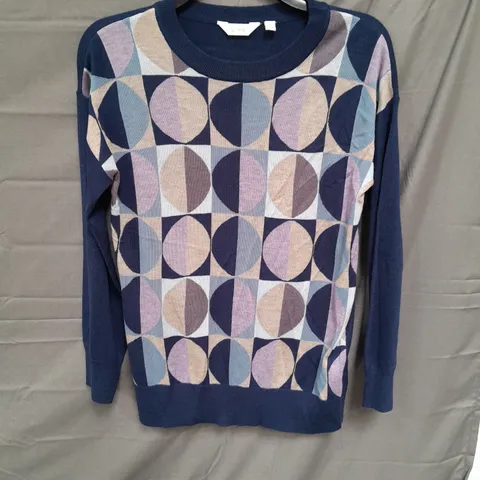 LOT OF 4 BON DE FIFI LADIES LONG SLEEVED JUMPERS BLUE AND BEIGE, VARIOUS SIZES