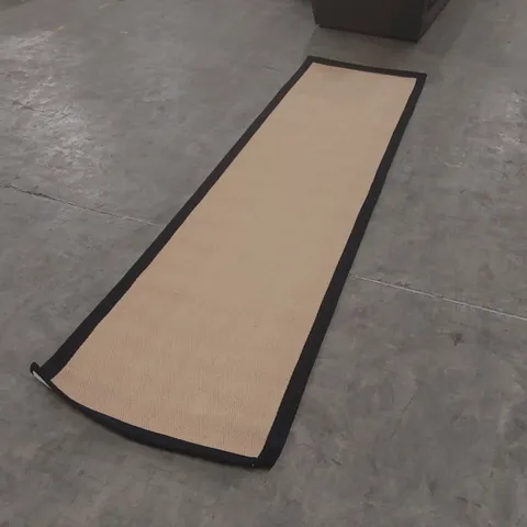 QUALITY DESIGNER RUG - APPROXIMATELY 300 x 80cm