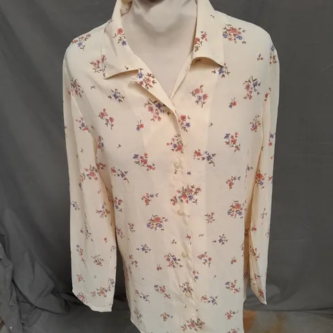 RIOLOOP SHIRT IN CREAM FLORAL SIZE M/11AR