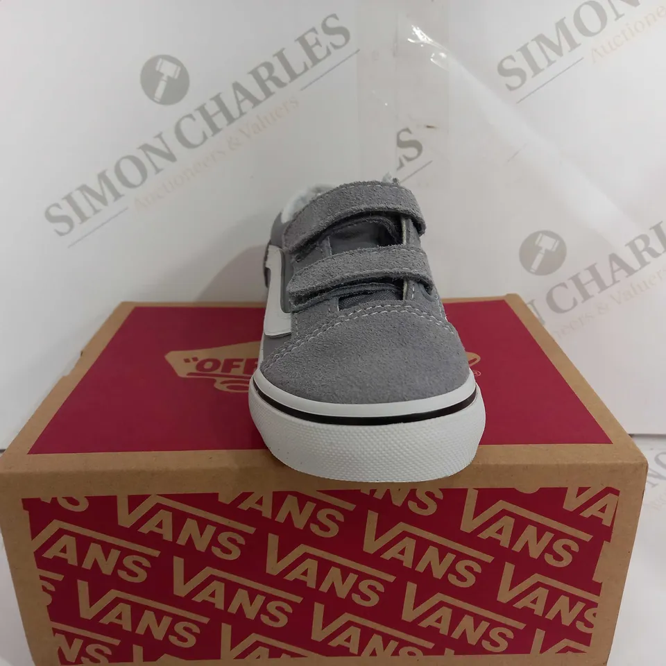 BOXED VANS OLD SKOOL TODDLER - UK 9 