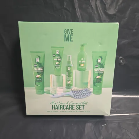 SEALED GIVE ME ALOE VERA AND COCONUT OIL HAIRCARE SET