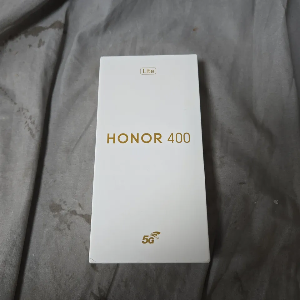 BOXED HONOR 400 LITE MOBILE PHONE - POWERS ON 